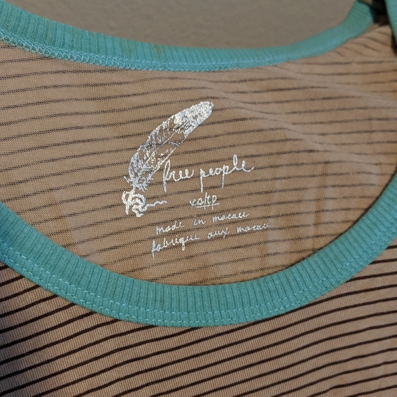 Free People long sleeve top - Picture 2 of 3